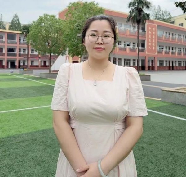 聚美策略 乡村老师六年坚守，点亮孩子心灯，她的故事感动了谁？